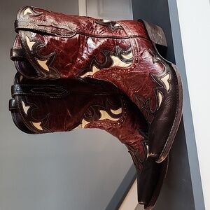 Red Ariat Reina Boots SZ 8